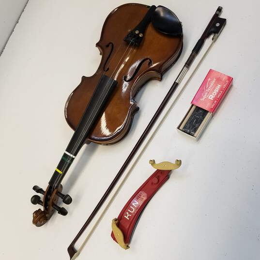 Cremona Violin SV-130 with Case and Bow image number 4