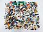 1.6 LBS LEGO Star Wars Minifigures Bulk Box image number 1