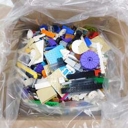 4.8 LBS Lego Bulk Box Mixed