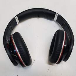 Beats by Dre Audio Headphones Bundle Lot of 3 for Parts / Repair alternative image
