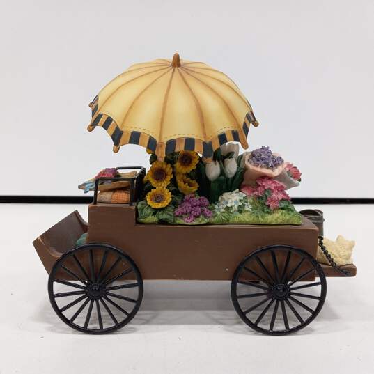 Flower Carriage Figure In Box image number 4