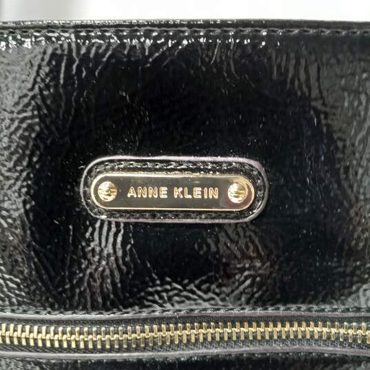 Anne Klein Animal Print Pattern Shoulder Handbag image number 2