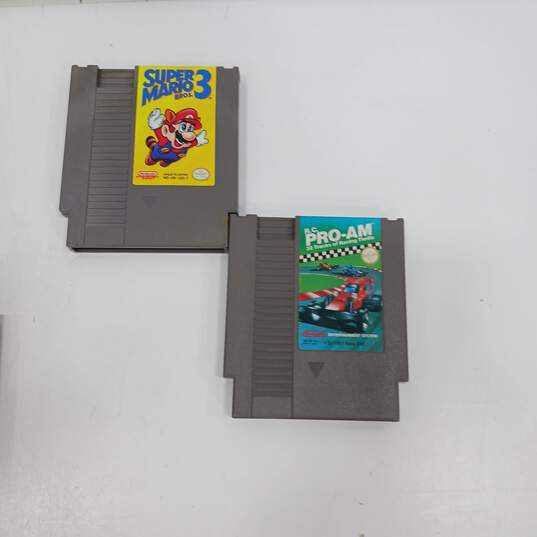 Lot of Assorted Nintendo Entertainment System NES Video Games image number 4