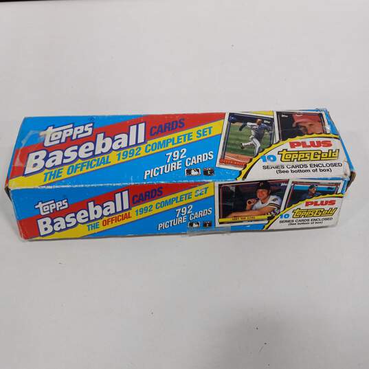 1992 Topps Baseball Sports Trading Cards Bundle image number 6