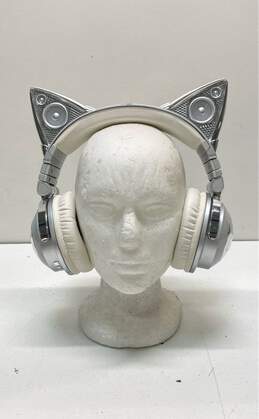 Brookstone Cat Over Ear Wireless Headphone - White Ariana Grande with Case alternative image
