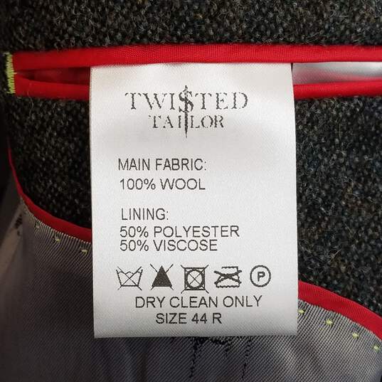Twisted Tailor Herringbone Jacket Men's Size 44R image number 3