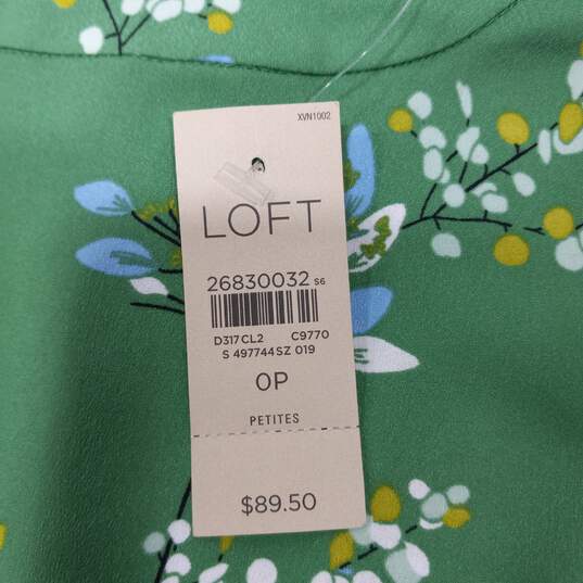 Loft Green Floral Pattern Long Sleeve A-Line Style Dress Petites Size 0 - NWT image number 3