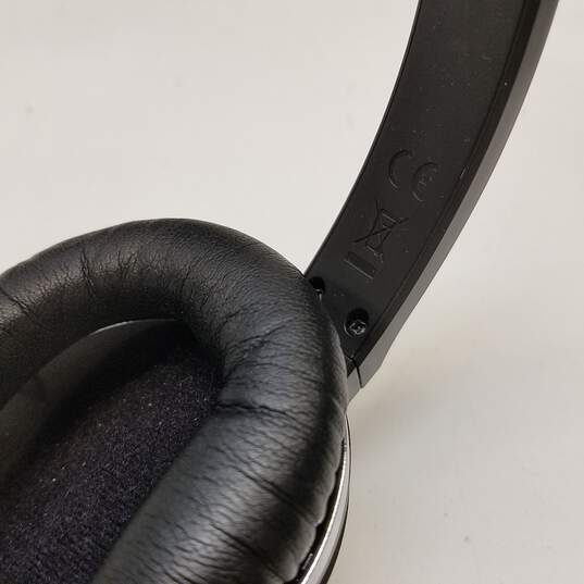 Philips SHN9500 Noise-Canceling Headphones image number 7