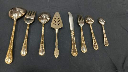 Vintage W.M. Rogers & Sons 50 Pc Gold Plated Silverware Set image number 7