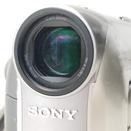 Sony Handycam DCR-HC21 MiniDV Camcorder FOR PARTS OR REPAIR alternative image