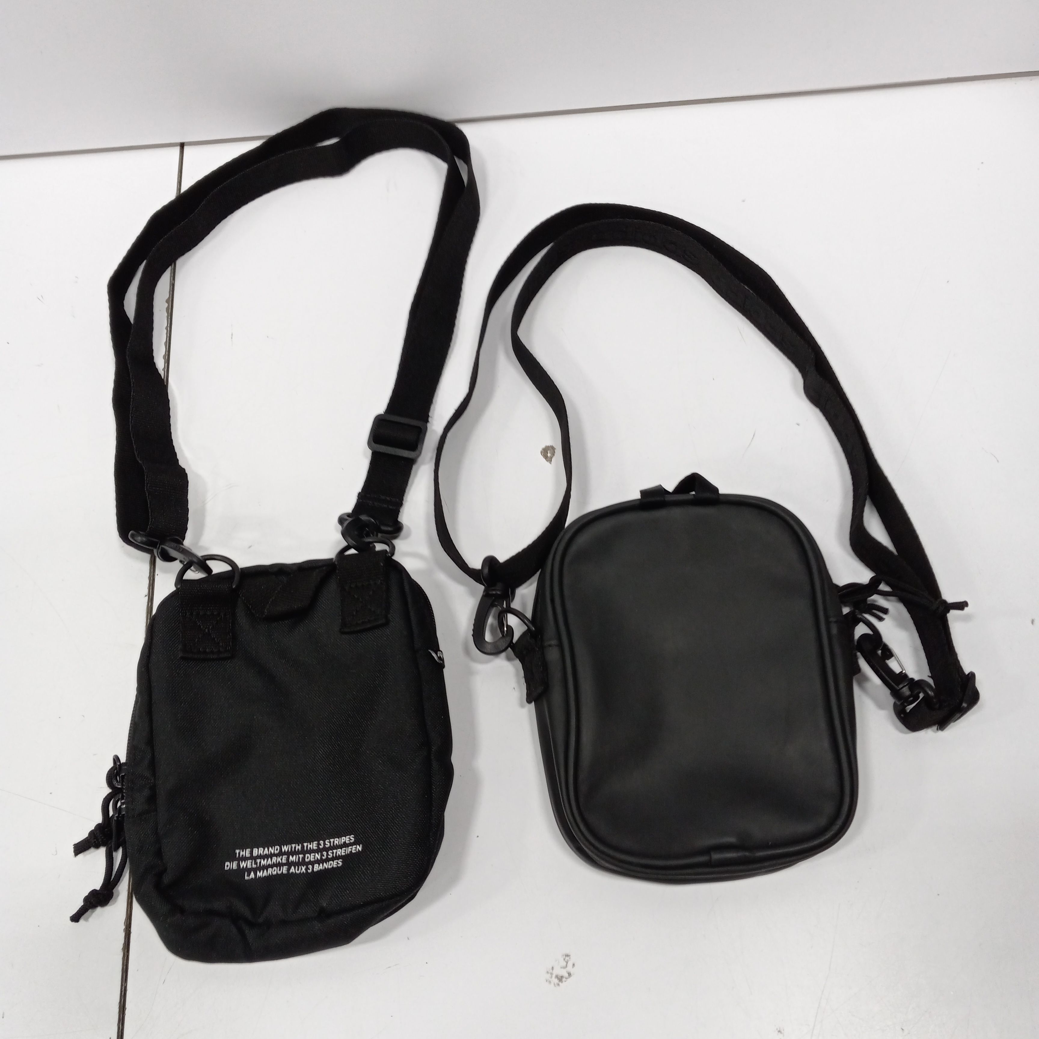 Adidas Black waterpoof crossbody bag Pouch Bag with zipper – JapanHandbag