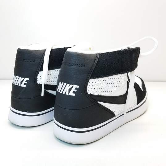 Nike Men Black/White Size 10.5 image number 4