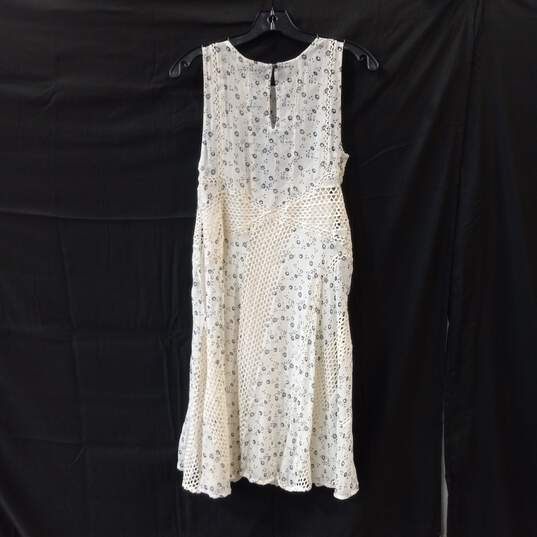 Anthropologie Lace Mini Dress Size 6 NWT image number 2
