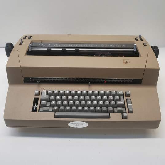 IBM Electric Typewriter (Parts/Repair) image number 1