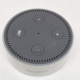 Amazon Echo Dot Model RS03QR White alternative image
