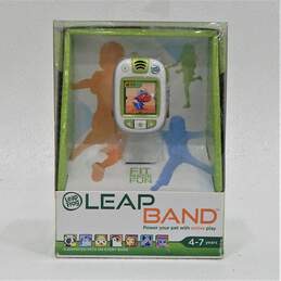 Leap Frog Leap Band Activity Tracker with 8 animated pets ages 4-7 Brand Sealed