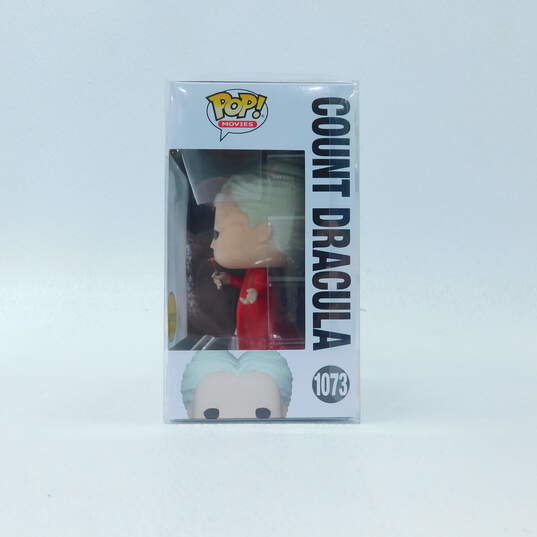 Count Dracula #1073 Funko Pop! Movies Chase Bram Stoker's Dracula W/ Protector image number 4