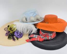 Vintage Women's Fine Millinery Derby Church Hats Feathers Ribbon Floral Details w/ Hat Box
