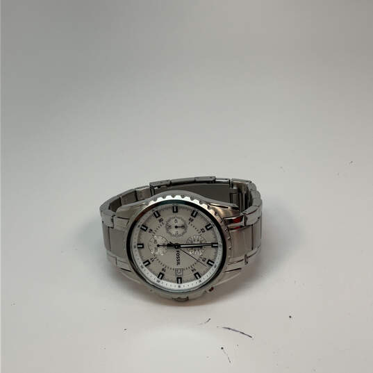 Designer Fossil CH-2485 Silver-Tone Stainless Steel Round Analog Wristwatch image number 2