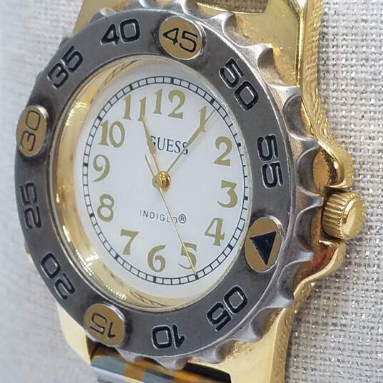Guess 1989 36mm Stainless Steel WR Indiglo Vintage Lady's Watch 72.0g image number 3