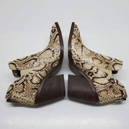 Vince Camuto Gradina Animal Print Women's Ankle Heeled Boots Size 8M alternative image