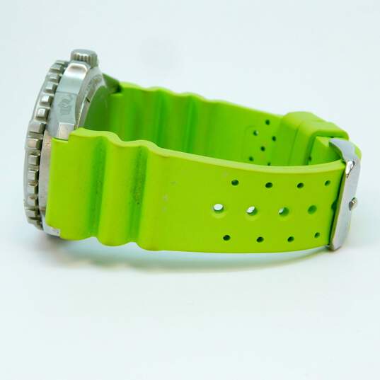Momentum Canada CN Series 50025 Lime Green Date Stainless Steel Rubber Strap Mens Watch 85.2g image number 3