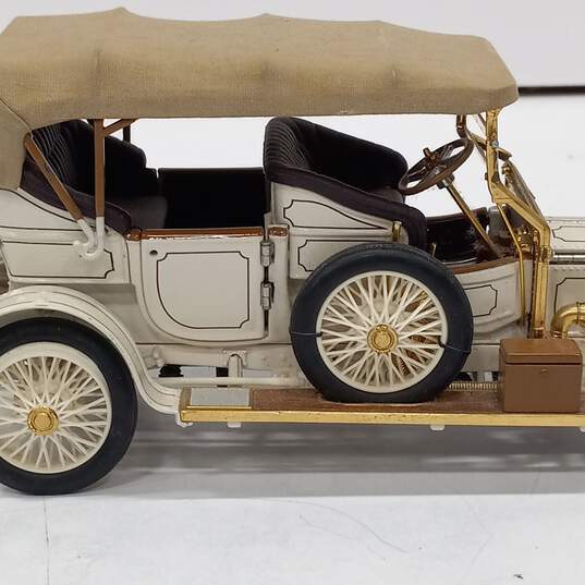 1911 Rolls Royce Car Model image number 7
