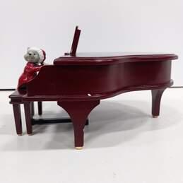 Maestro Mouse Recital Piano Figurine alternative image