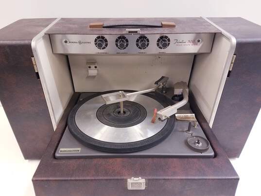 General Electric Trimline 500 Golden State Stereo Record Player-FOR PARTS OR REPAIR, DAMAGED POWER CABLE image number 8