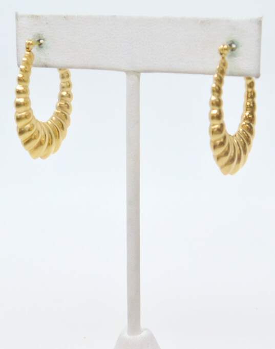 14K Yellow Gold Ridged Oblong Hoop Earrings 3.4g image number 1