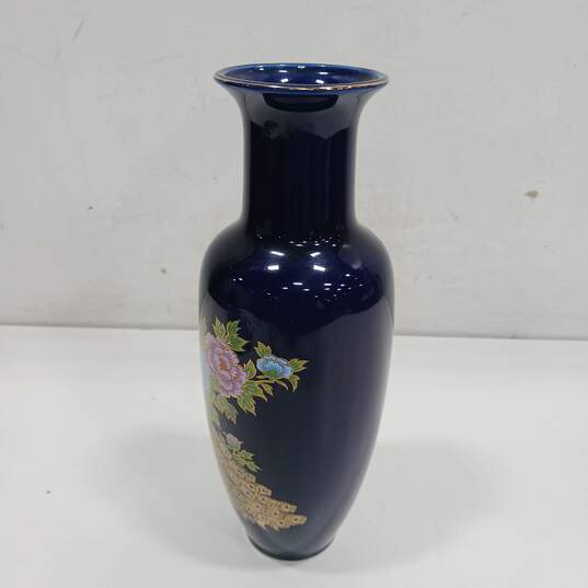 Painted Blue Vase Made in Japan image number 4