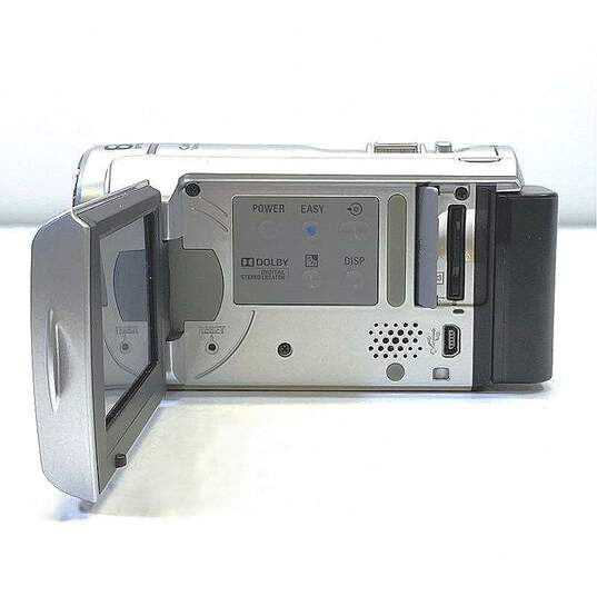 Sony Handycam DCR-SX40 4GB Camcorder image number 3