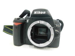 Nikon D40 DSLR Digital Camera Body Tested