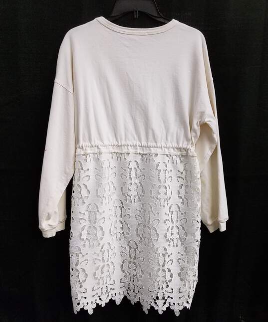 Womens Snow White Lace Cotton Long Sleeve Crew Neck Mini Dress Size Small image number 2