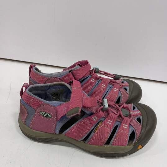 Keen Newport H2 Girls' Sandals Size 5 image number 2