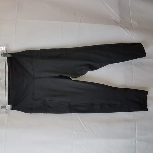 Buy the Reflex 90 Degree Black Activewear Capri Leggings