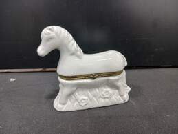 Vintage White Horse Pony Hinged Ceramic Trinket Box