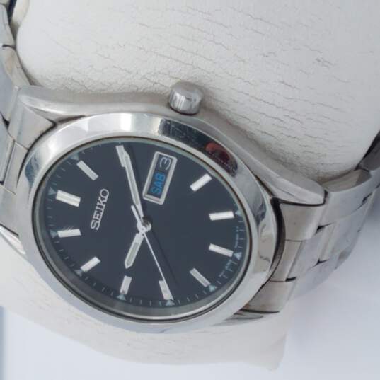 Buy the Vintage Seiko 7N43-9070 38mm Watch NOT RUNNING | GoodwillFinds