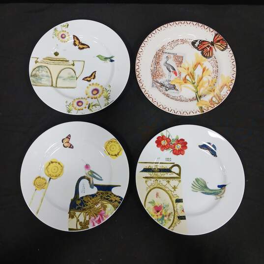 Set of 4 Floral/Nature Themed Plates image number 2