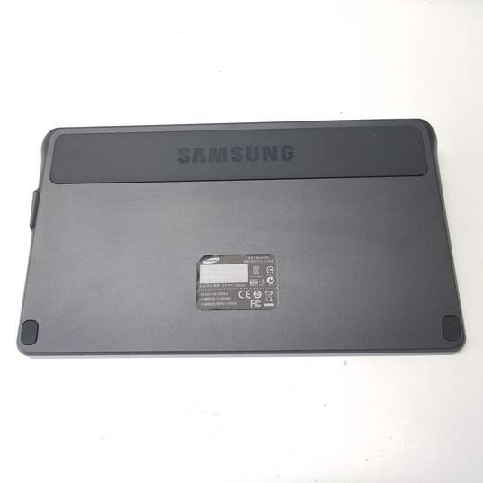 Samsung Galaxy Note 10.1 Keyboard Dock image number 5