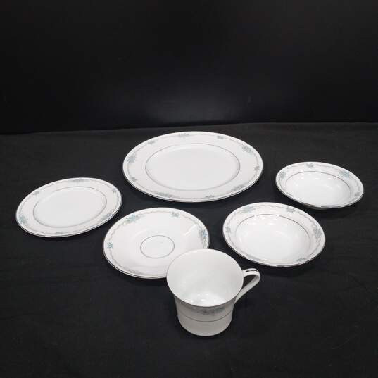 Set of 6 Style House Fine China Plates & Cup image number 1