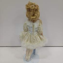 Vintage Ballerina Porcelain Doll alternative image