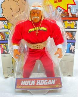 2023 Mattel WWE Superstars Hulk Hogan Action Figure Series 7 (Factory Sealed) alternative image