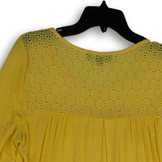 Womens Yellow 3/4 Sleeve Round Neck Pullover Blouse Top Size Medium image number 4