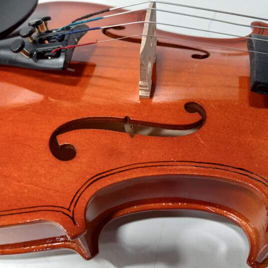 1/4 Violin w/Black Case image number 5