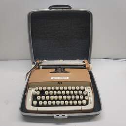 Smith Corona Galaxie Typewriter with Case