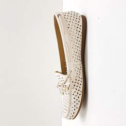 Michael Kors Women's White Leather Flats Size 7 alternative image