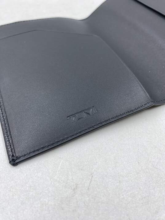 Authentic Tumi Black Wallet - Size One Size image number 4