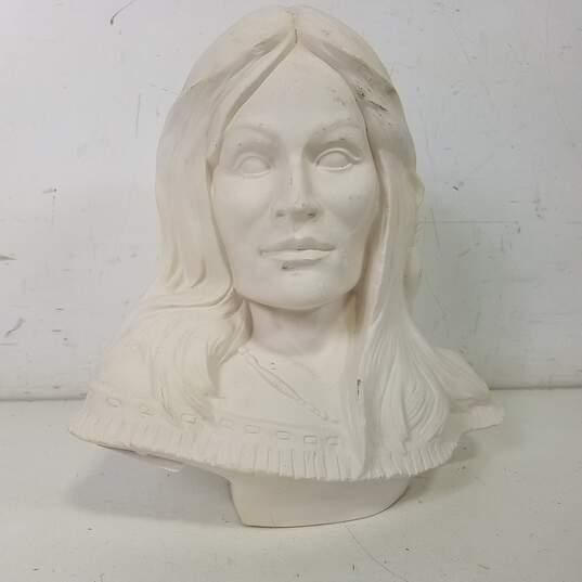 White Plaster Cast Native American Bust Sculpture / Vintage Pottery image number 1