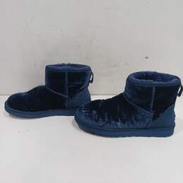 UGG Australia Women's Blue Boots Size 8 alternative image